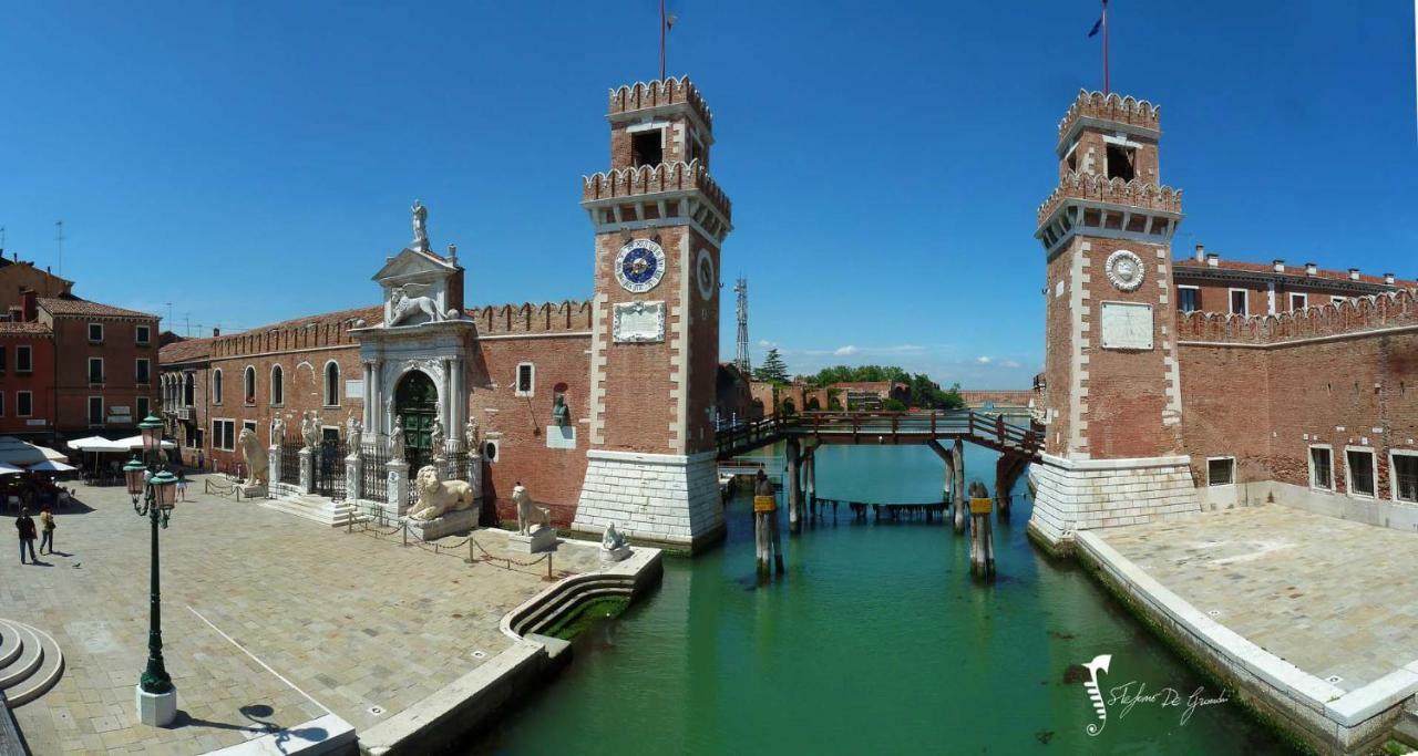 Ca' Braga Biennale Apartment Venice Exterior photo